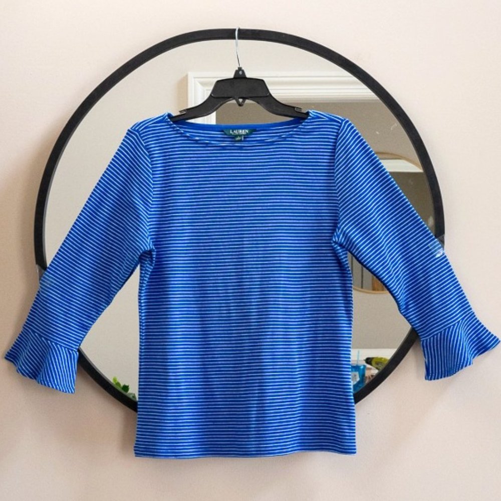 Like New LAUREN Ralph Lauren 3/4 length ruffle/bell sleeve tee